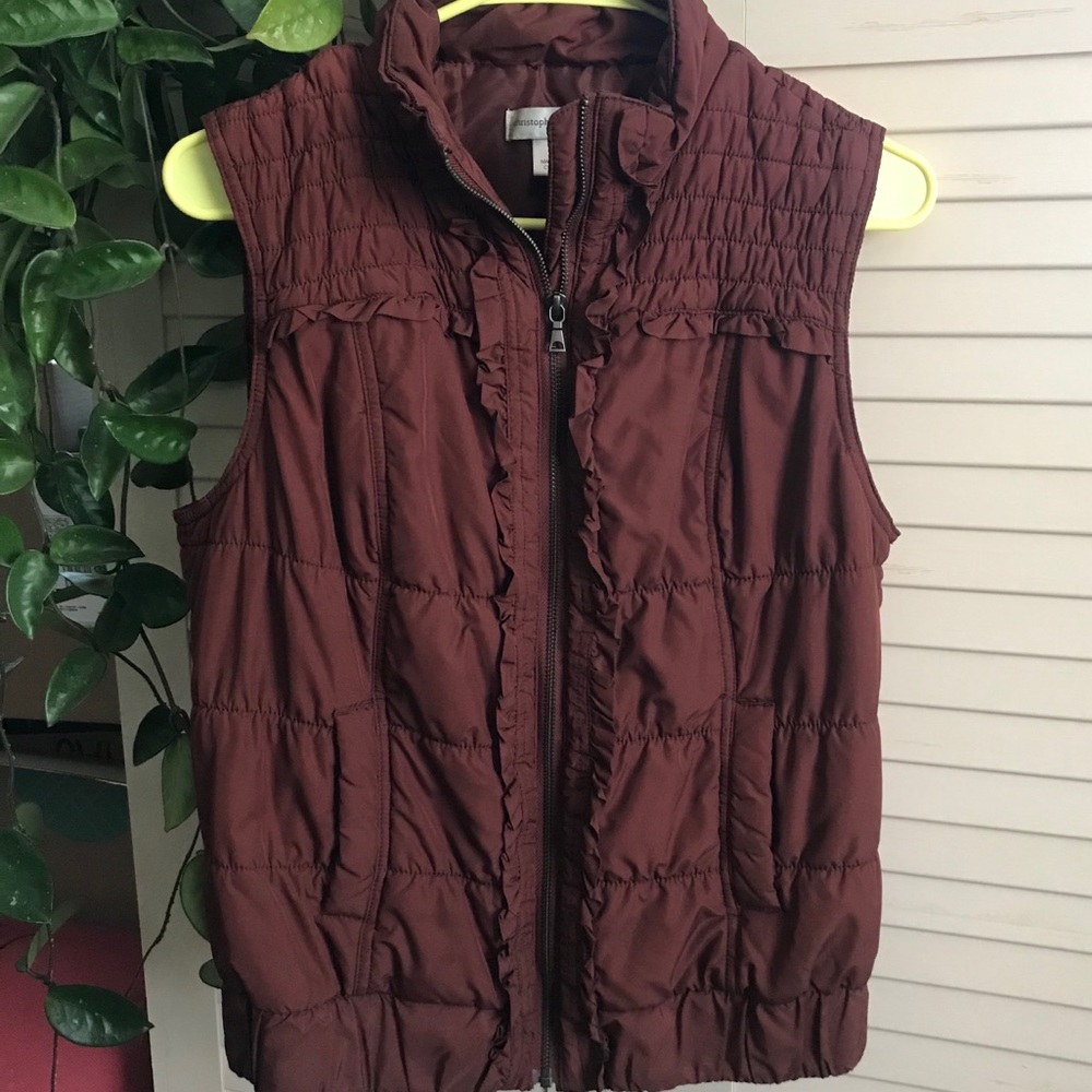 Super cute puffer vest!